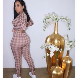 Brand New 2 Piece Set